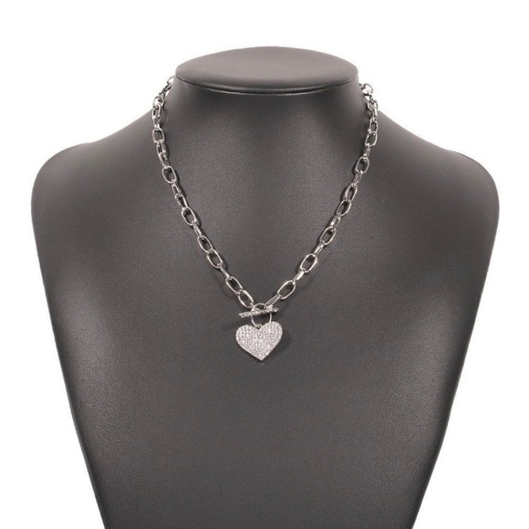 Full Of Love Rhinestone Heart Chain Link Necklace Gold Or Silver NEW - Picture 6 of 10